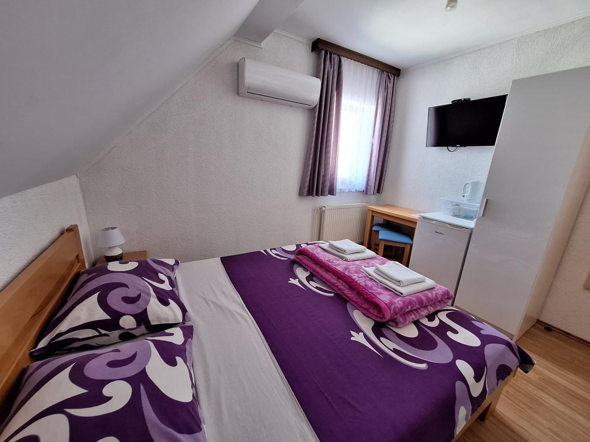 Guest House Matej & Mateja พลิตวิชกา เยเซรา ภายนอก รูปภาพ